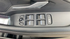 Jaguar E-Pace 1.5 P300e R-Dynamic SE 5dr Auto Estate